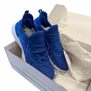 APL Men's TechLoom Tracer Knit Training Sneakers Cobalt Blue Size 8 New